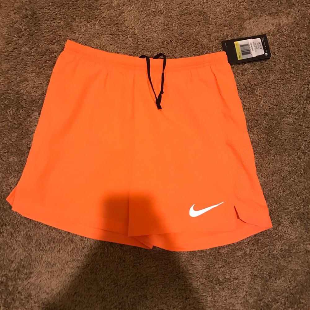 Men’s Nike Running Shorts small